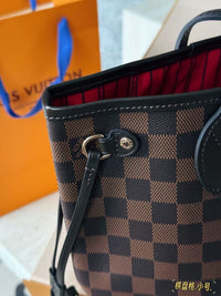 Neverfull PM