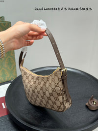 Lady Lunetta Small Shoulder Bag
