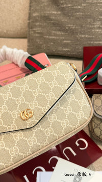 Ophidia Pochette