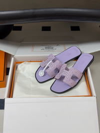Oasis Sandal