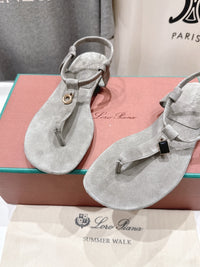 Mindil Suede Sandals