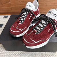 26A Logo Trainers