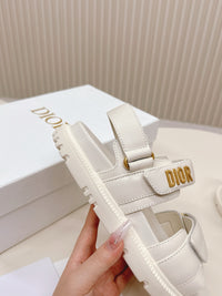 Dioract Sandals