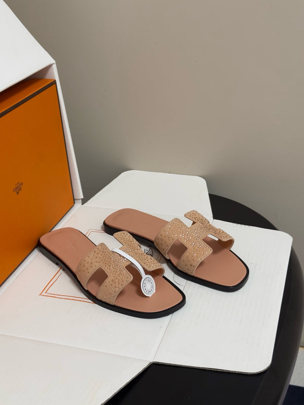 Oasis Sandals