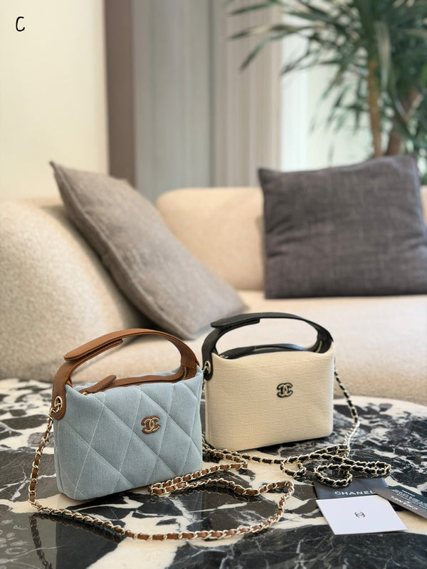 25A Vanity Bag