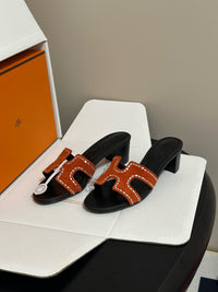 Oasis Sandals