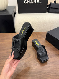 26S Platform Sandals
