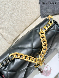 19 Handbag Lambskin