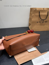 Chelsea Shoulder Bag 30