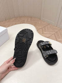 Dioract Sandals