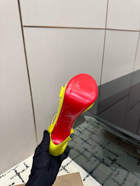 26S Condorapik Queen Leather Sandals