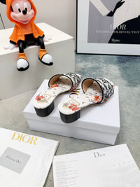 26VS Dway Slides