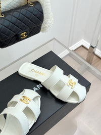26M Leather Mules