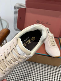 Fast Walk Sneakers
