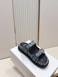 Dioract Sandals