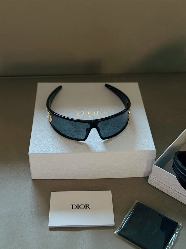 M1U Sunglasses