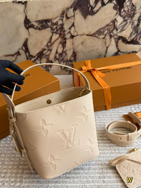 All In BB Bucket Bag