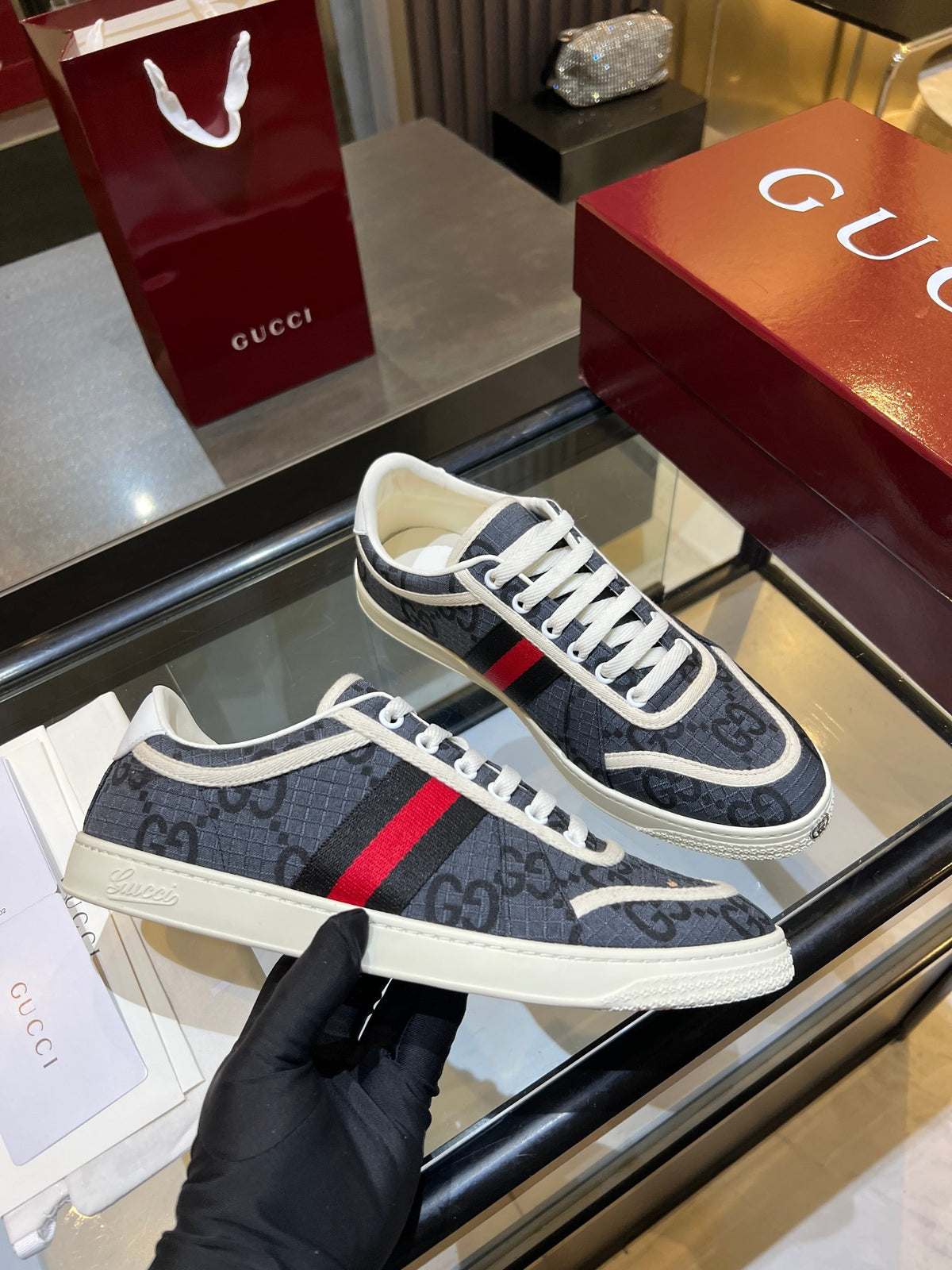Stretch Low Top Trainers