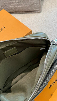 Trio Messenger Bag