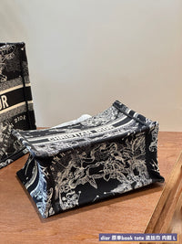 Book Tote