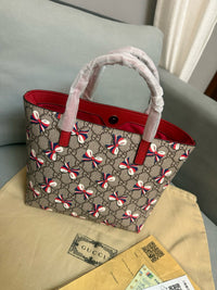 Supreme Tote