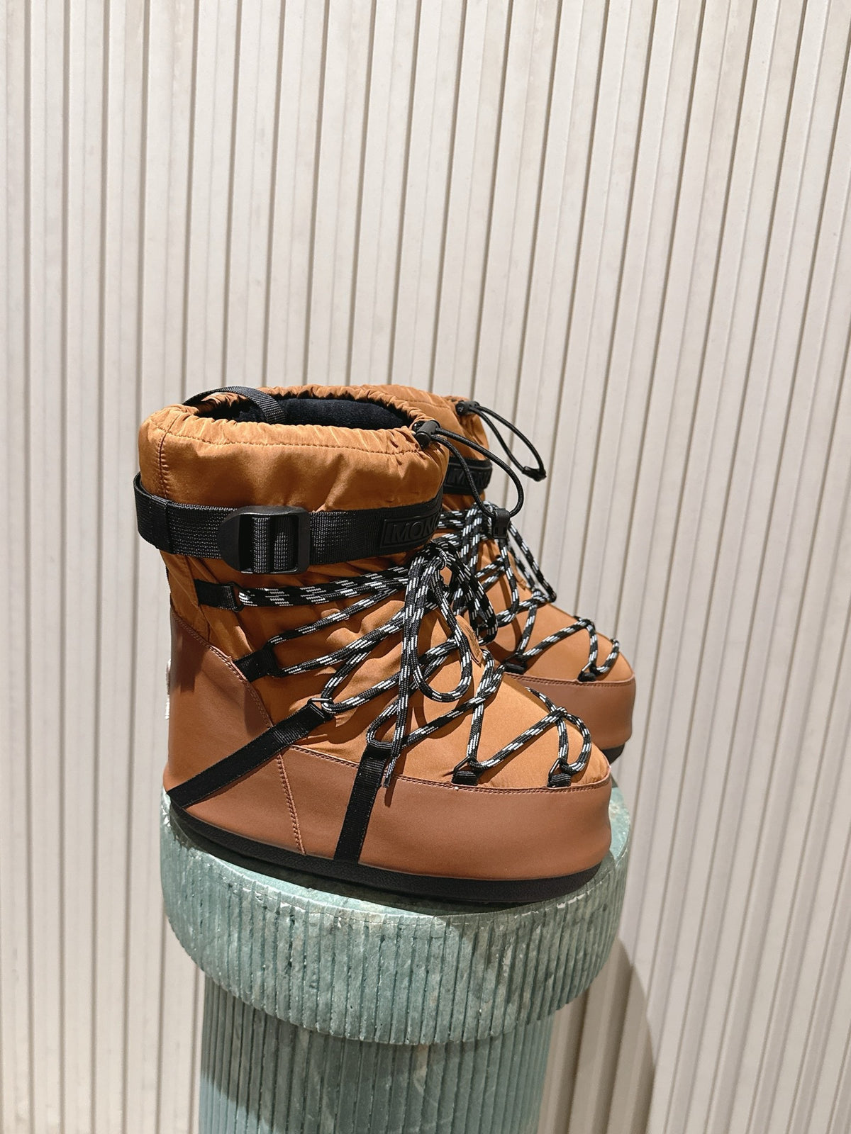 Grenoble Moon Boot Icon Low Gaiter Padded Shell Snow Boots