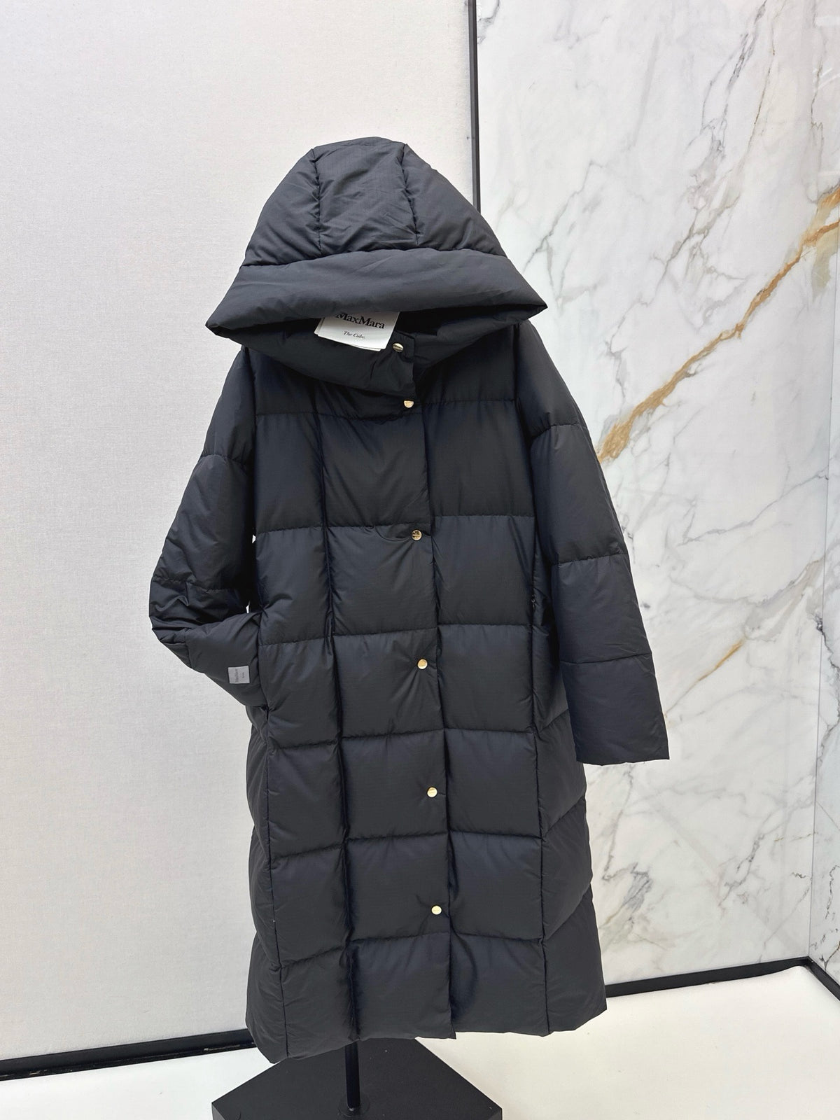 26S The Cube Down Puffer Coat