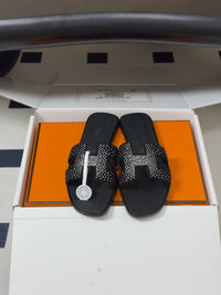 Oasis Sandals