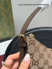 Lady Lunetta Small Shoulder Bag