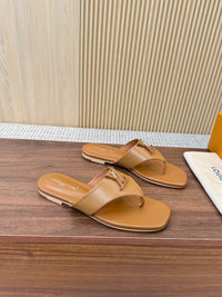 Mare Flat Thong Sandals