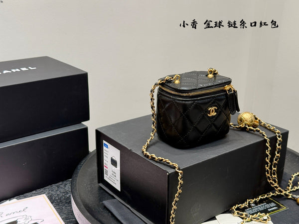 Pearl Crush Mini Vanity Case