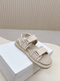 Dioract Sandals