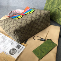 Supreme Tote