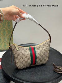 Lady Lunetta Small Shoulder Bag