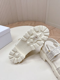 Dioract Sandals