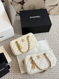 Quilted Leather Shoulder Bag