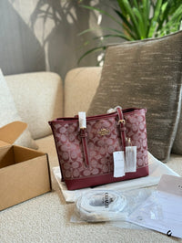 Mollie Tote 25