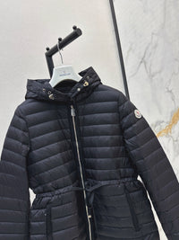 26S Raie Hooded Short Down Jacket