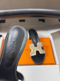 Oasis Sandals