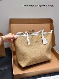 City Tote Bag