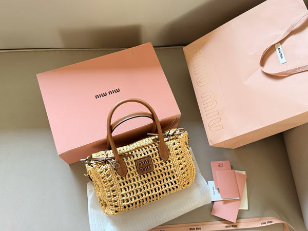 Raffia Top-Handle Bag