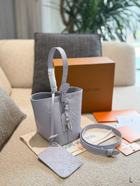 All In BB Bucket Bag