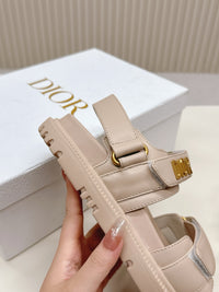 Dioract Sandals