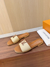 Capri Flat Mules