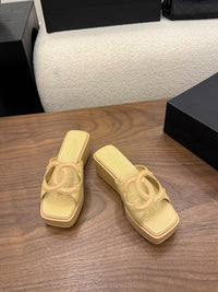 26S Platform Sandals