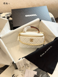 Top Handle Vanity Case