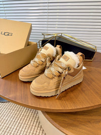 Lowmel Sneakers