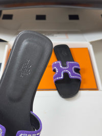 Oasis Sandal