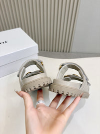 Dioract Sandals
