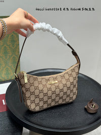 Lady Lunetta Small Shoulder Bag